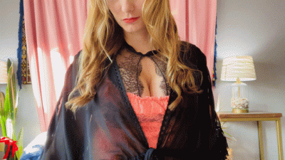 I'm Hungry For Something Tiny With Mistressvictoria (Vore) (Shrinking Fetish) (Mouth Tongue Fetish)