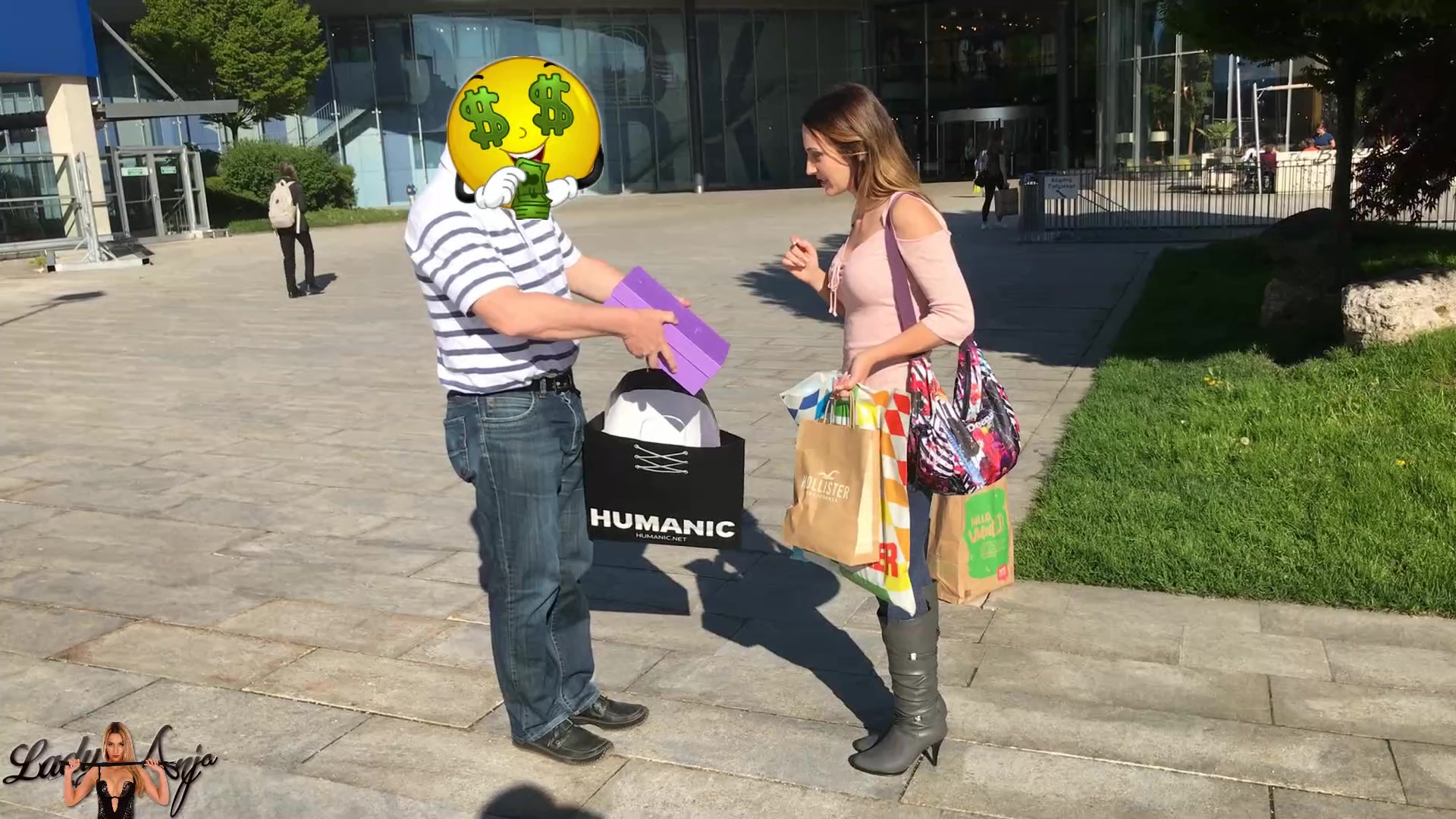 wasserbasiertes gleitgel rossmann Lara-CumKitten - PUBLIC Anal Plug Wahnsinn mit enger Leggings
