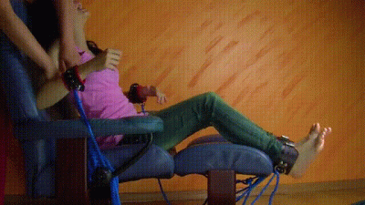 Tickles Session Of Natalia - C HD 1920X1080