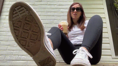 Sneaker Loving Virgin Humiliation