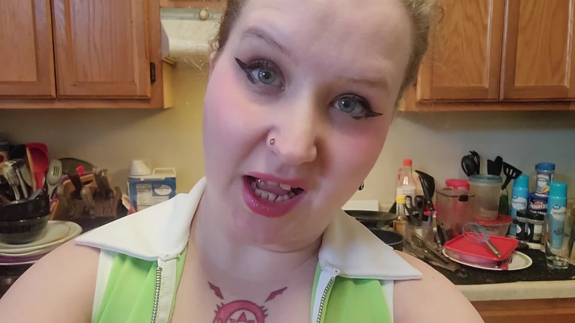 Housecleaning:: Ass Crack & Tiny Thong Tease