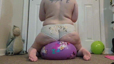 Mm Rubber Ball & Full Butt Panties