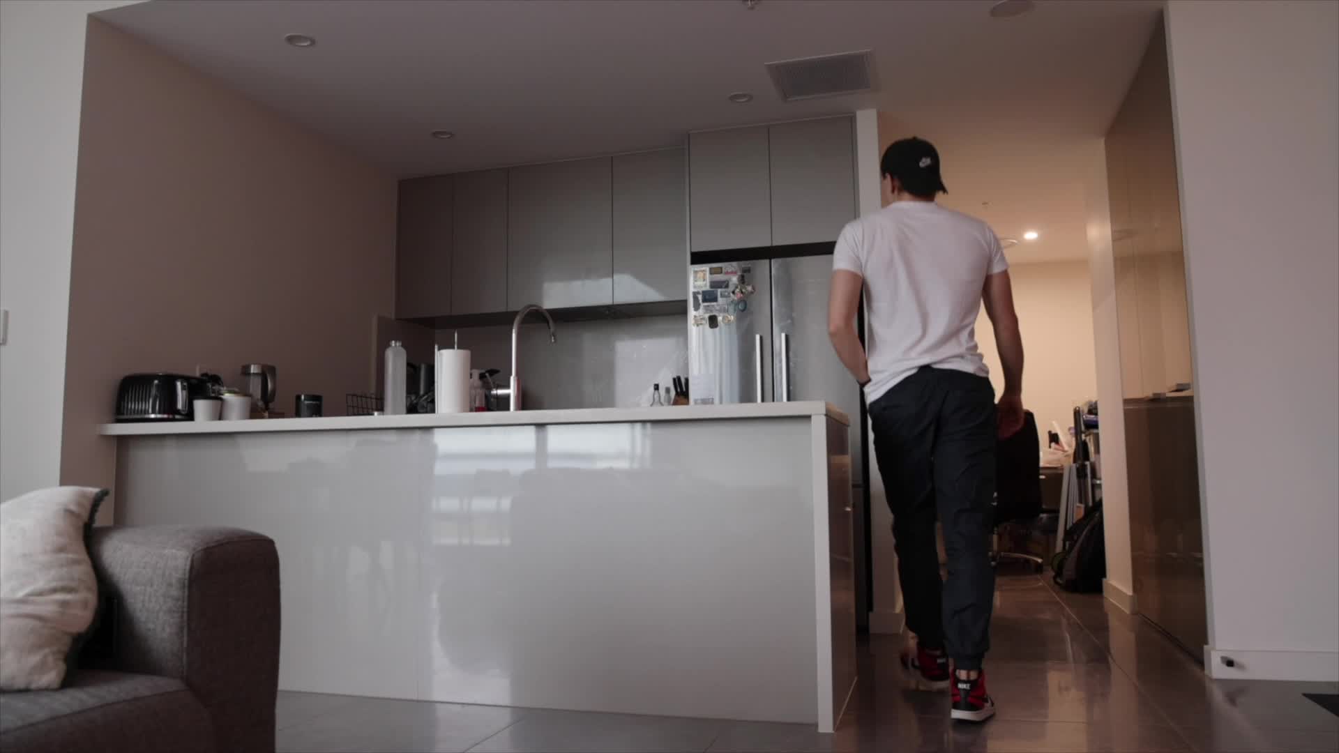Josh- Eating (Sfx Shrunken)