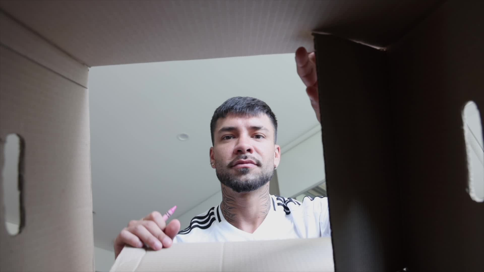 Santi- Boxed (POV And Sfx)
