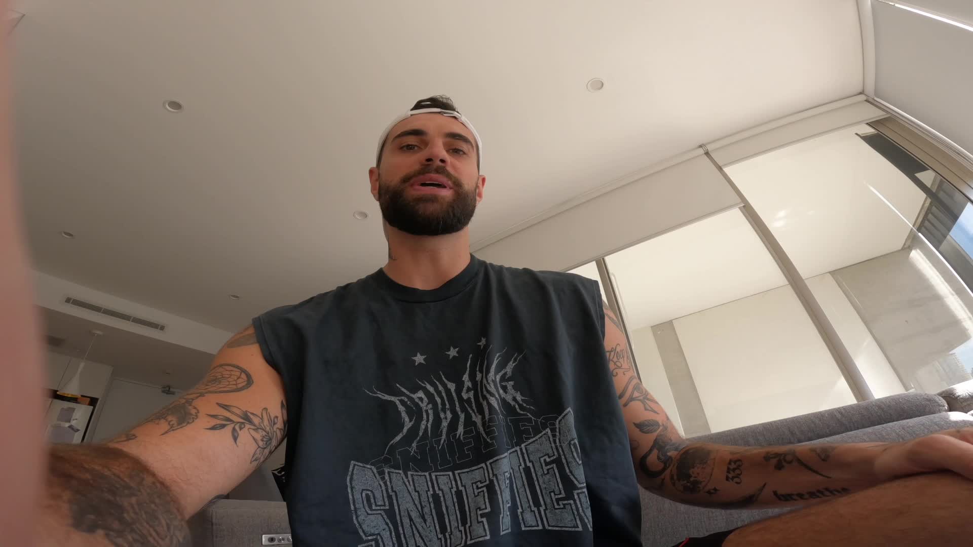 Eli- Armpits (POV Shrunken)