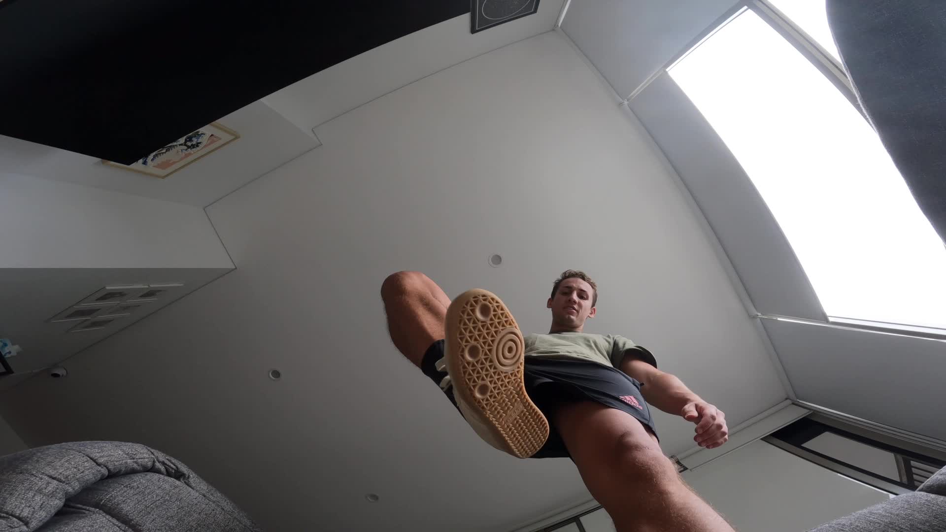 Andreas- Under 2 (POV Shrunken)