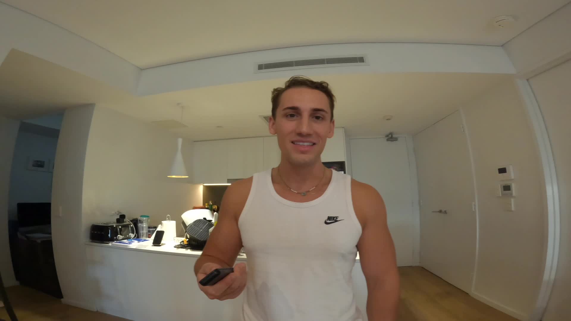 Andreas- Shrinking Again (POV Shrunken)