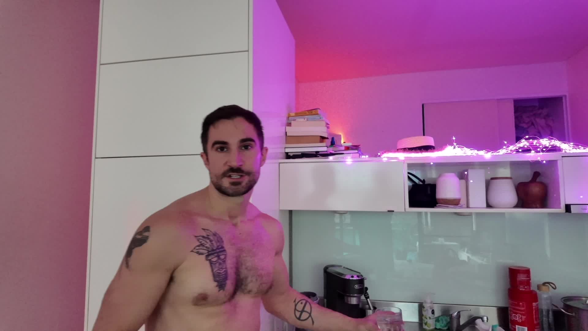 Jim- Shrinking Spell (POV Shrunken)