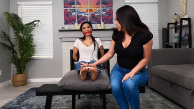 Foot Tickling Instruciton