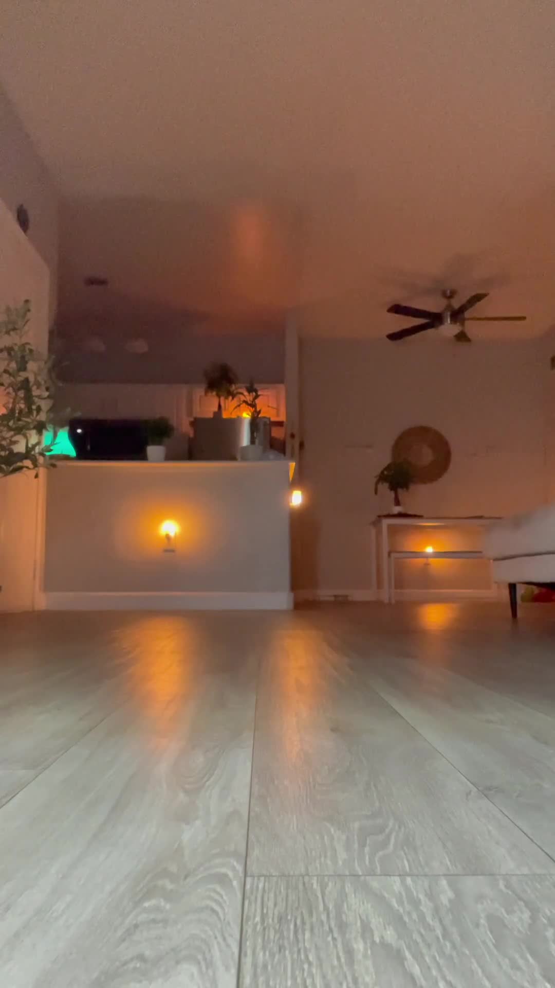 Leggings N Black Wedges Edging Game