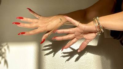 ASMR Sensual Hands N Red Nails