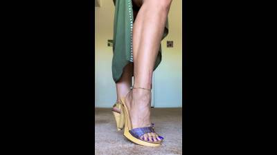 Sexy Heel Tapping JOI