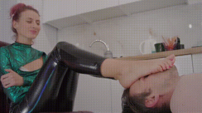Footrest And Foot Licker Of Galyna HD 1920X1080