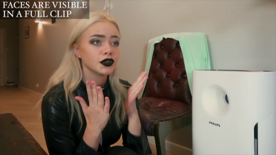 Weronika And Khaleesi Daenerys Will Do Everything For Pretty Toy Pantyhose Full Uhd 3840X2160 4K