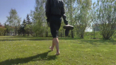 Servant Worship Feet Of Redhead Ruslana On Table Top HD 1920X1080