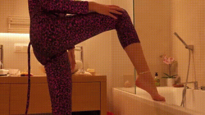 Stella In Violet Catsuit Kick Balls To Make Him Clean Her Feet Uhd 3840X2160 4K