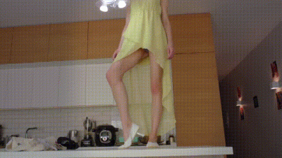 Goddess Amber Rule In The House White Gym Slippers Full Uhd 3840X2160 4K