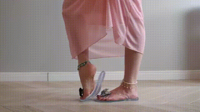 Goddess Lisa From Ukraine Transparent Flip-Flops Full Uhd 3840X2160 4K