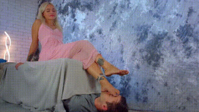 The Princess Khaleesi Loves To Feel His Tongue On Her Dirty Feet Full Russian Language Uhd 3840X2160 4K