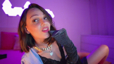 Livestream: Pantyhose Sniffing Cuck Mesmerized By Shiny Nylons