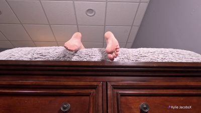 Barefoot Toes & Soles Wiggle- Feet Dangling Off Bed POV