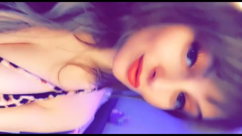 Vid Call Me Now. I Wanna Drain You Dry