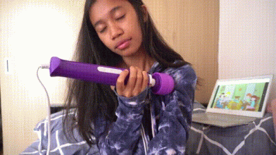 Magicwand Massage Turns To Orgasm