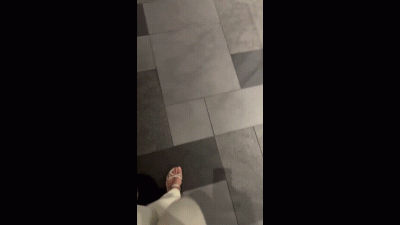 Walking Princess Feet