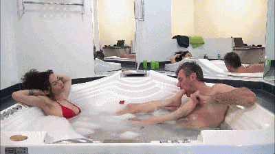 Stacy Foot Worship, Foot Gagging, Foot Games In The Jacuzzi