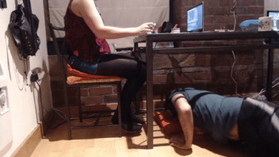 Underdesk Footwank