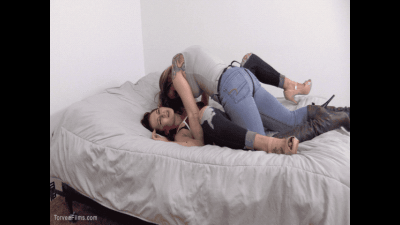 Jeans Humping Autumn Borrelli & Angel Lee Mp4