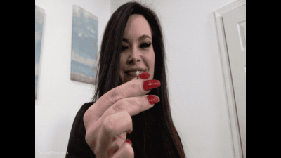 Giantess Jasmin Jai W.M.V