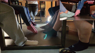 What Happens In Berlin: Geile Socken-Spiele Mit Happy End