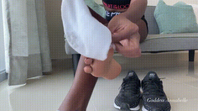 Put Your Nose Right Here
