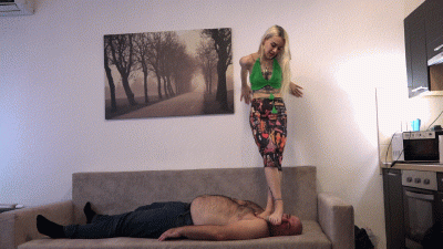Princess Minje More Appreciation Cruel Trampling And Facestanding