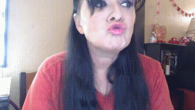 Big Glittered Lip Gloss Duck Lips Smelling
