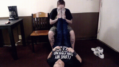 Lesbian Love Stinky Smelly Itchy Feet