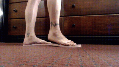Pink Flipflops & Long Toenails