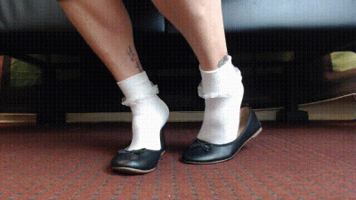 Dainty Ruffled Socks Ballet Flats