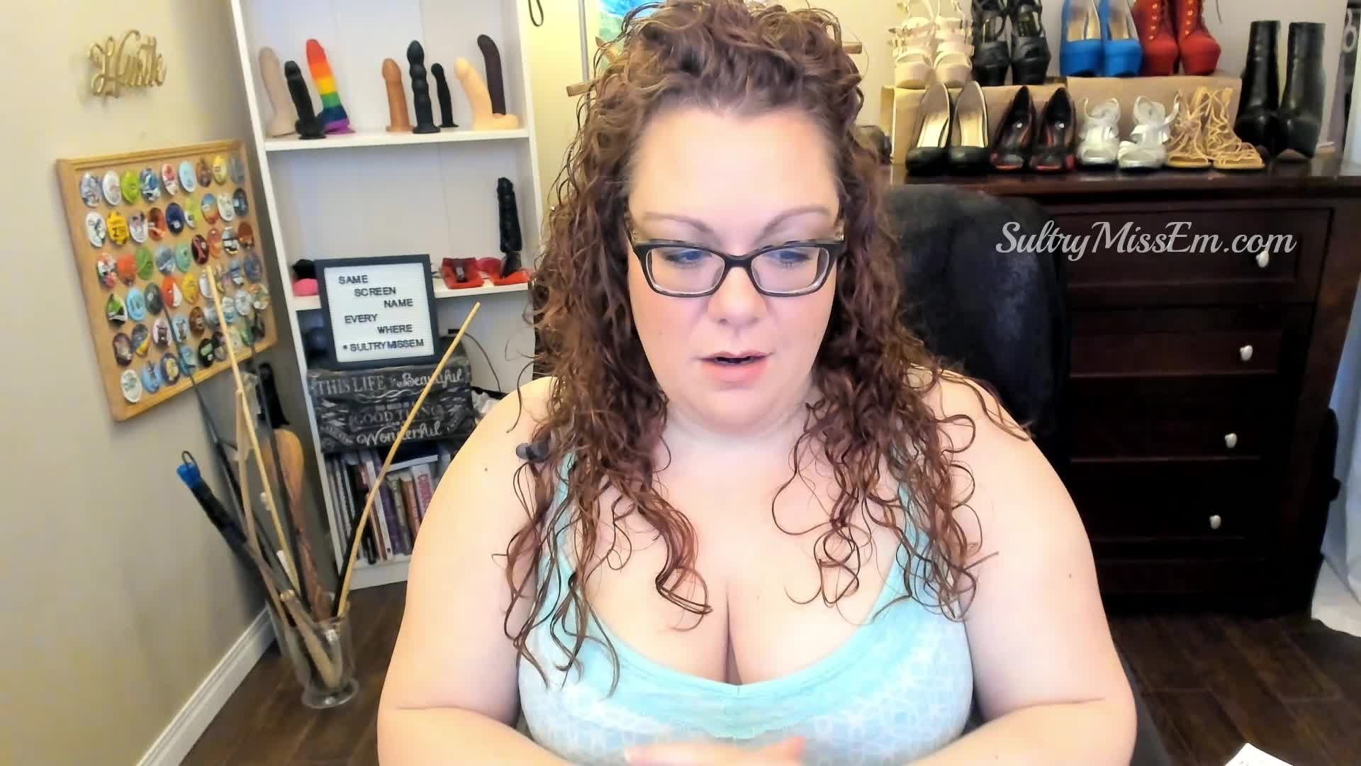 Cock Hungry Slut Services 4 Cocks For Mistress