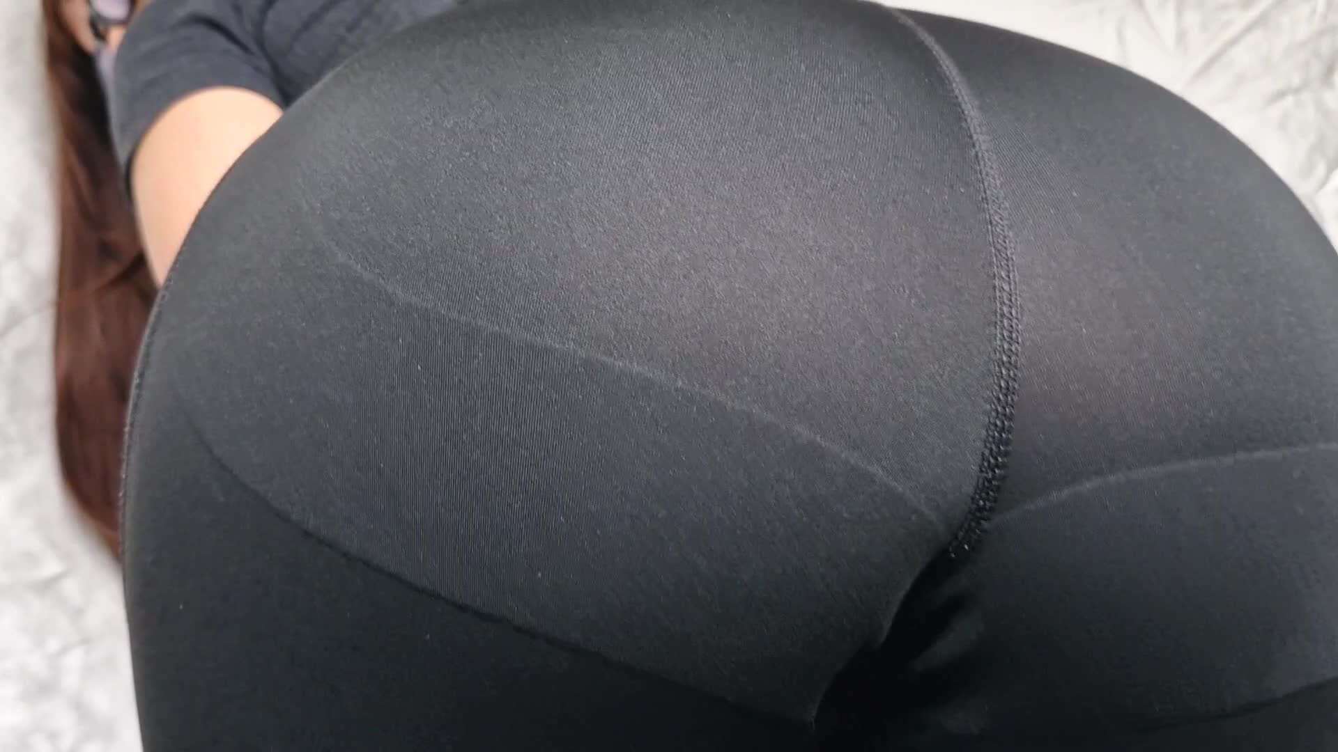 Yoga Pants Goon Edge & JOI