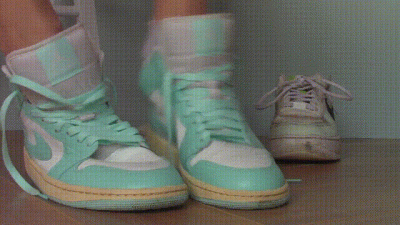 Minty Nike Air Jordans