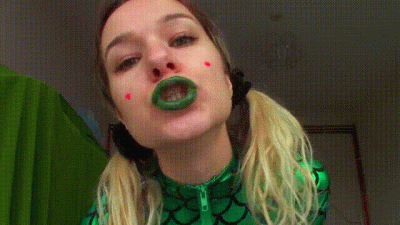 Green Poison Kisses Executrixxx-Fantasy