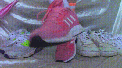 Comparing Muddiest Sneaker Pair