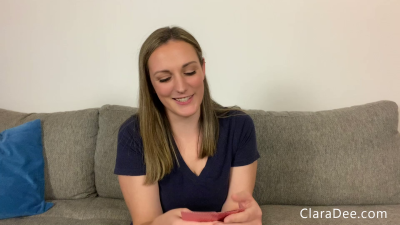 Strip Poker Findom Clara Dee
