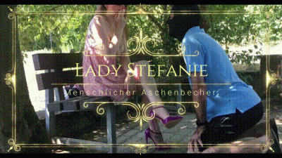 Menschlicher Aschenbecher German