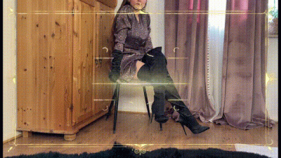 Stiefelherrin 1 German