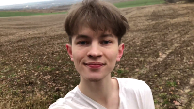 Alone In Field.Amazing View And Big Cum