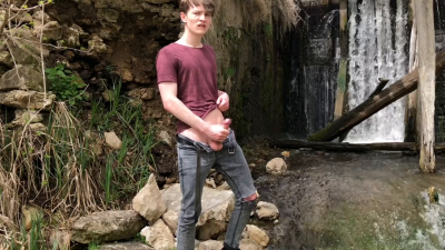 Hot Hunk Jerking His Big Dick (23Cm) In Public Place Near The Dam
