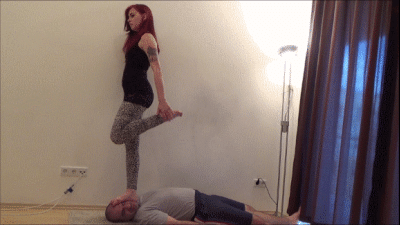 Aura 'Leopard Attack'- Brutal Trampling And Facestanding